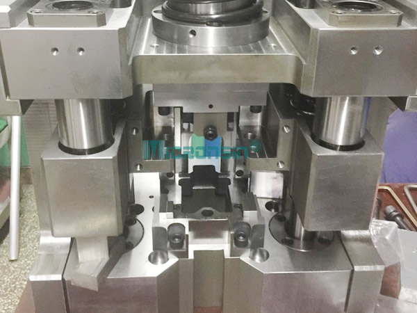 Precision stamping equipment fixture